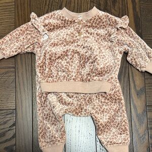 Jessica Simpson Pink Ribbed Baby Matching Set, Animal Print